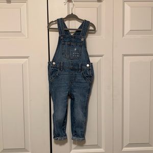 2T Old Navy jean overalls